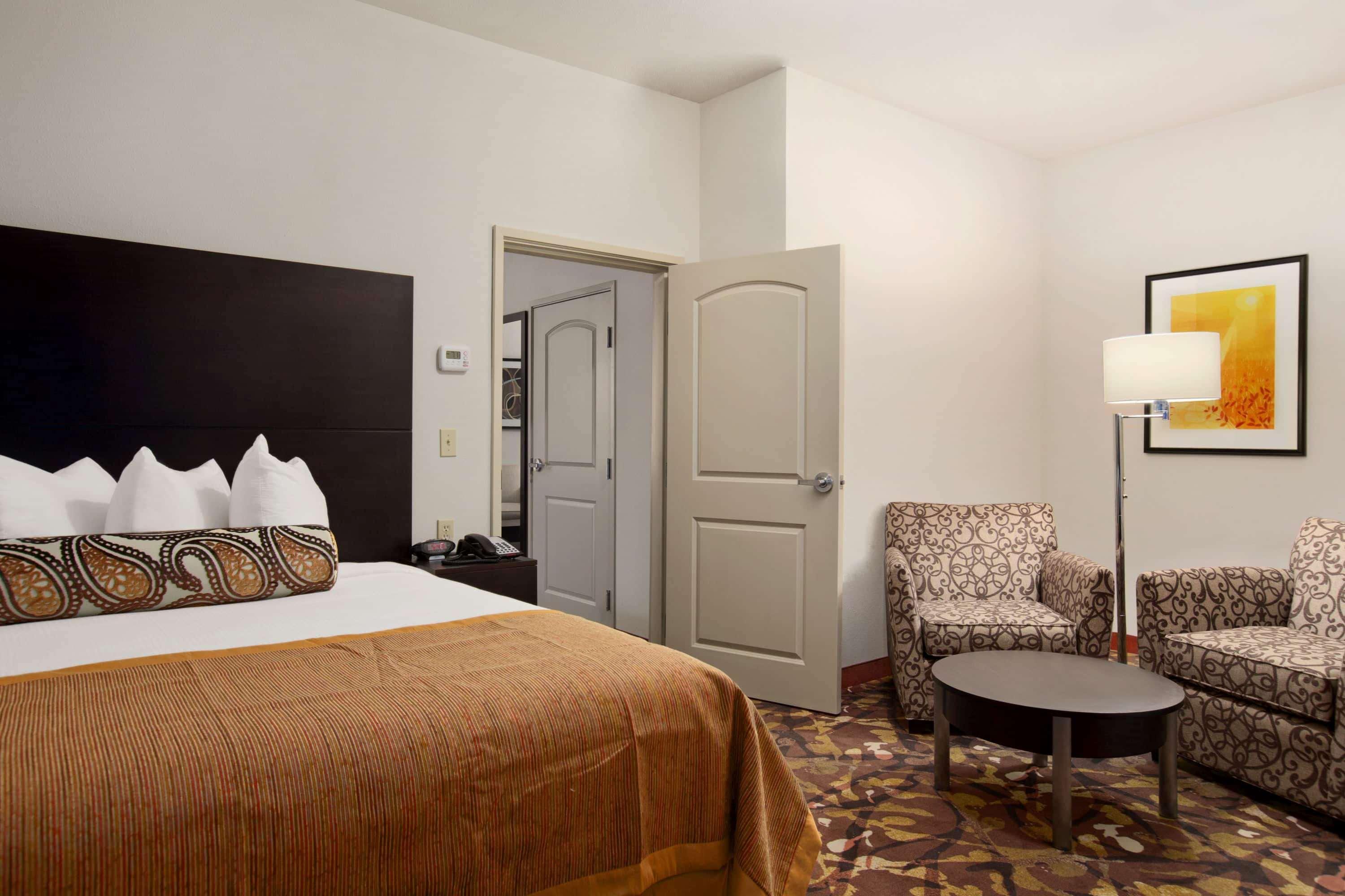 Baymont By Wyndham Hobbs Hotel Eksteriør billede